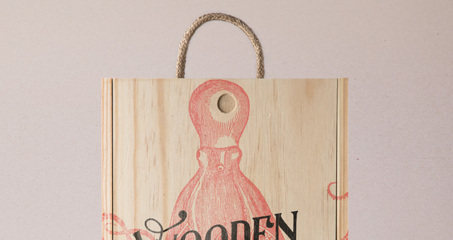 Download Psd Wine Wood Box Mockup | Psd Mock Up Templates | Pixeden