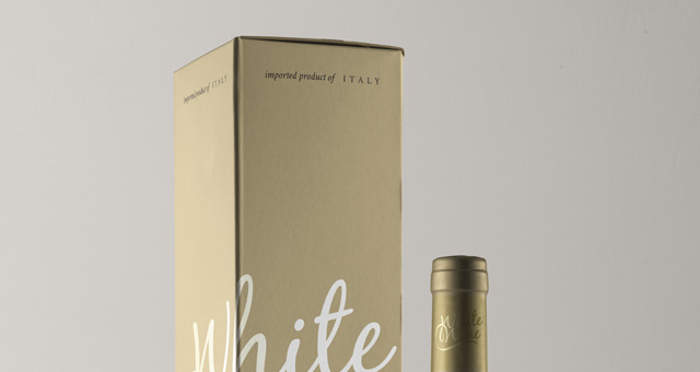 Download Psd Burgundy White Bottle Mockup | Psd Mock Up Templates ...